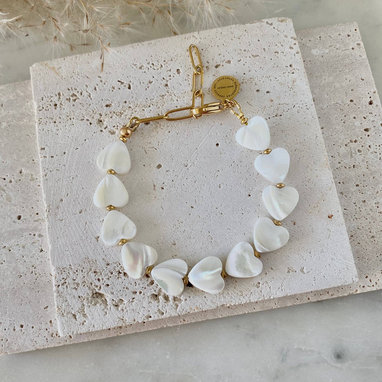 Heart Shaped Pearl Shell Bracelet