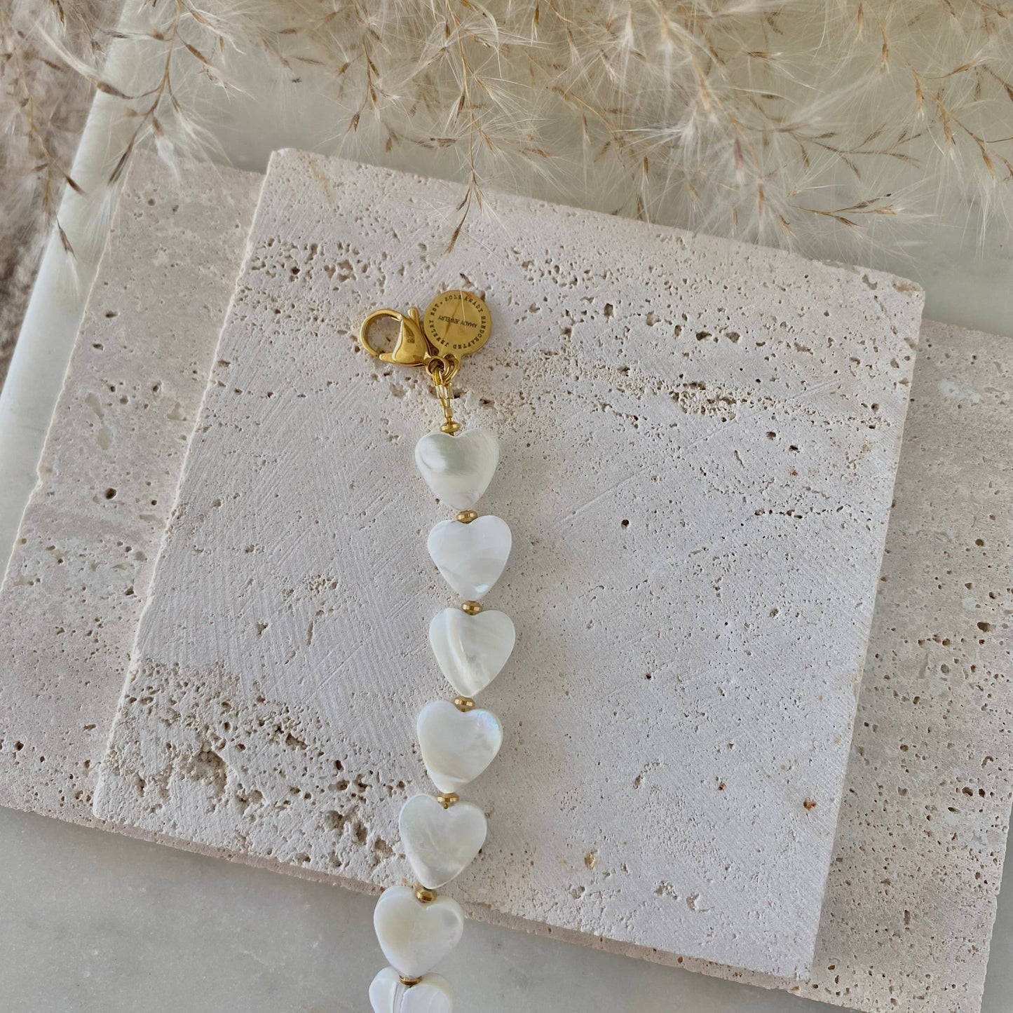 Heart Shaped Pearl Shell Bracelet