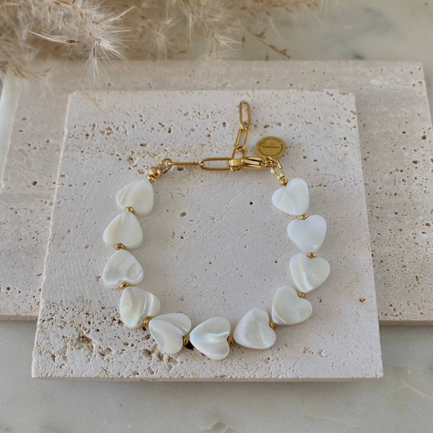 Heart Shaped Pearl Shell Bracelet